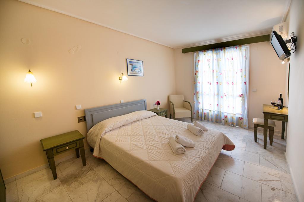 Hotel Niras Нидри Экстерьер фото